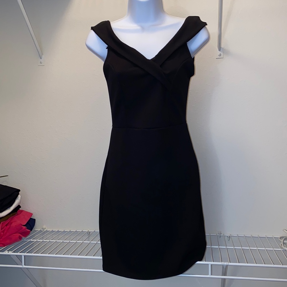 Blue blush black dress